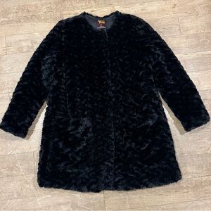 *Rare* Adrienne Landau Dreamworks Trolls Limited Edition Premium Faux Fur Coat